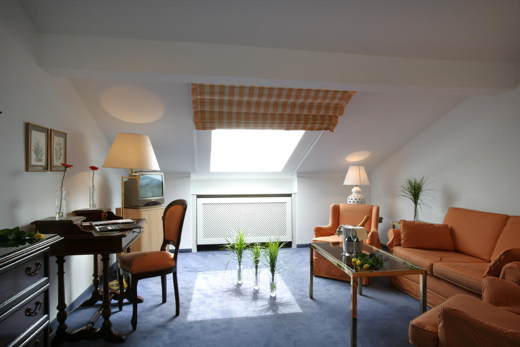 Wunsch Hotel Muerz - Natural Health & Spa Hotel Bad Füssing Pokoj fotografie